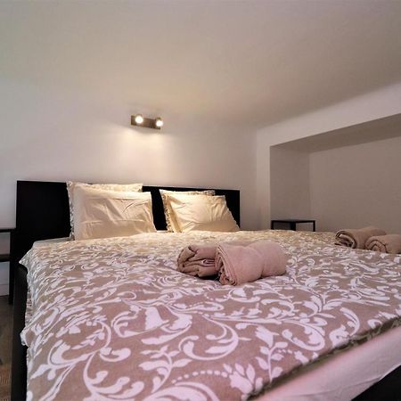 Roxy Studio 4A Budapest Bagian luar foto