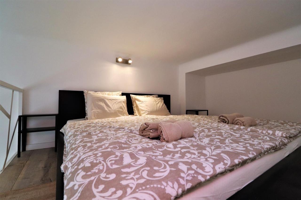 Roxy Studio 4A Budapest Bagian luar foto
