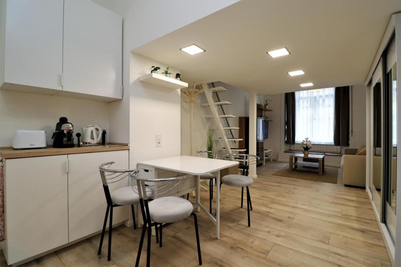 Roxy Studio 4A Budapest Bagian luar foto