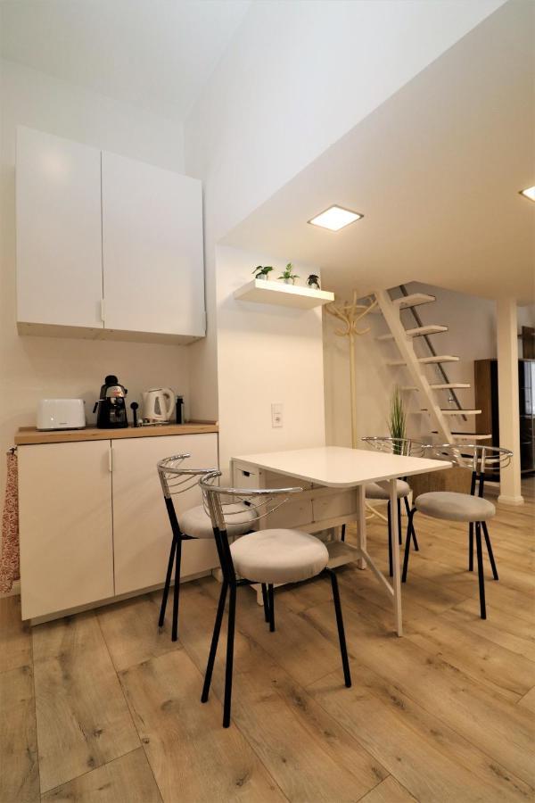 Roxy Studio 4A Budapest Bagian luar foto